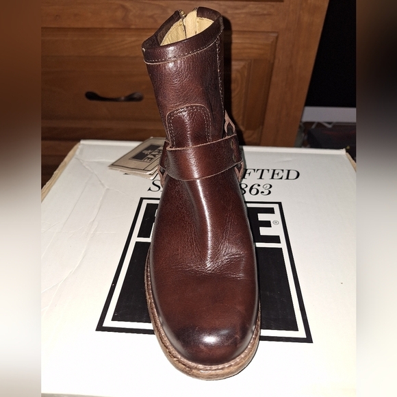 A pair of Frye Phillip Harness dark brown ankle boots in a women's size 6. EUC - Picture 10 of 14